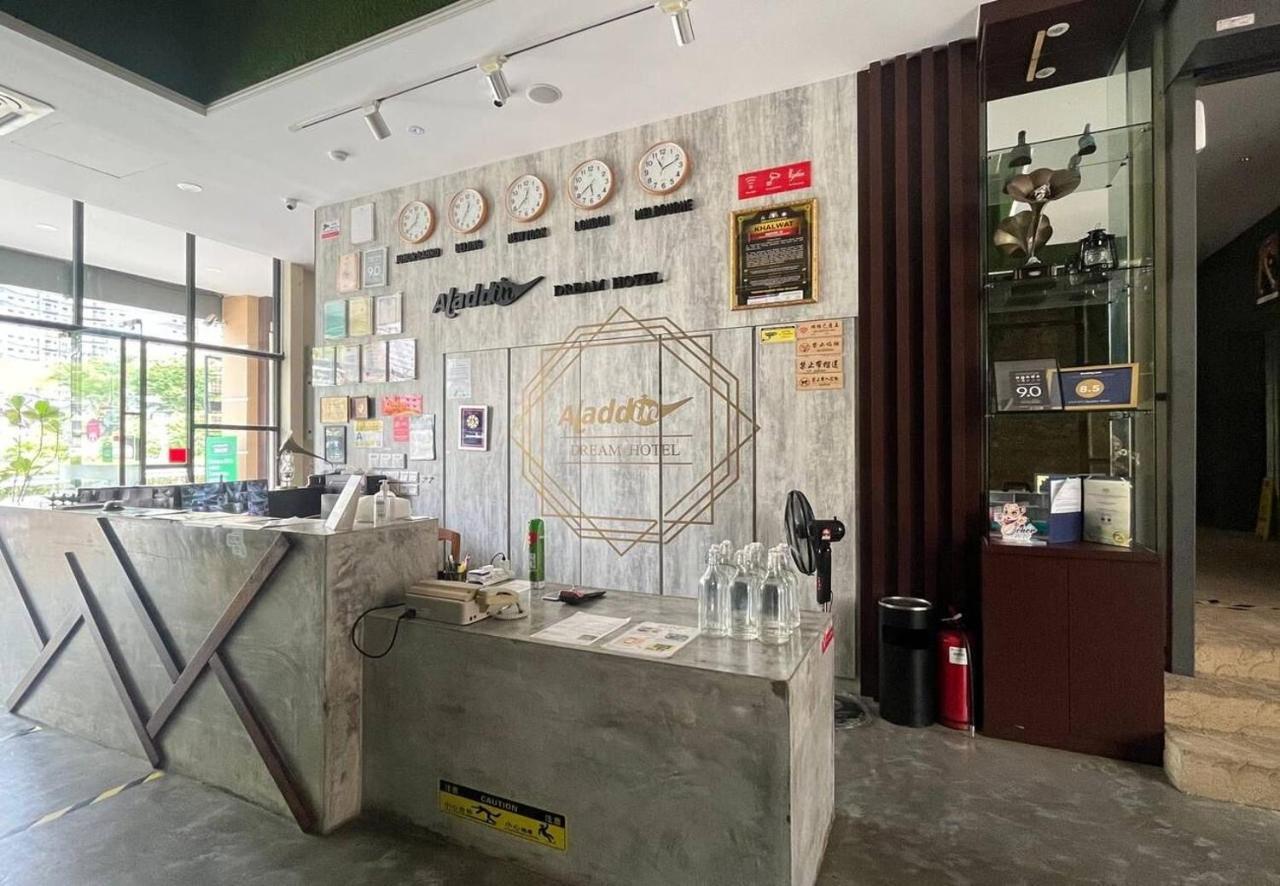 Aladdin Dream Hotel Johor Bahru Exterior photo
