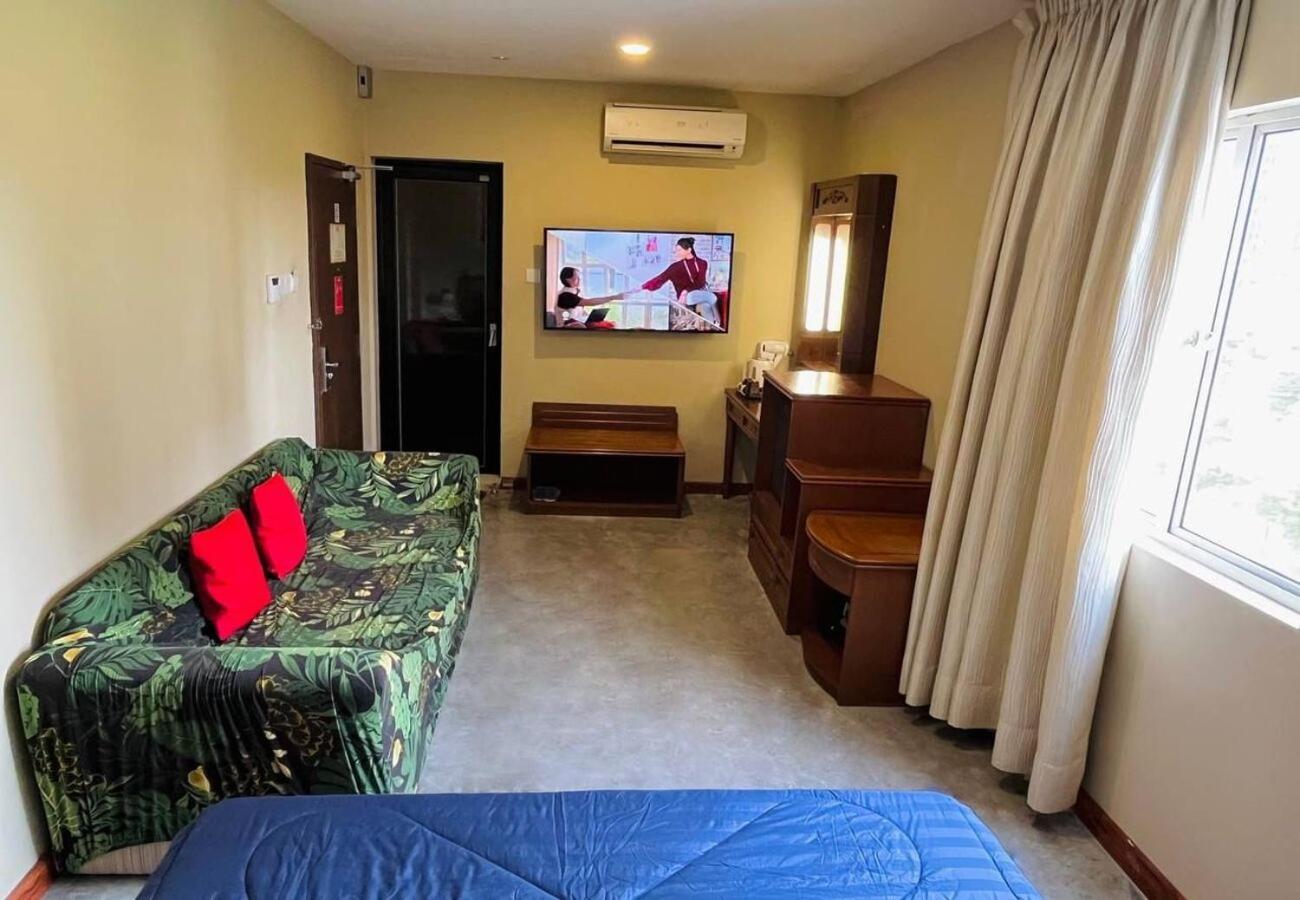 Aladdin Dream Hotel Johor Bahru Exterior photo